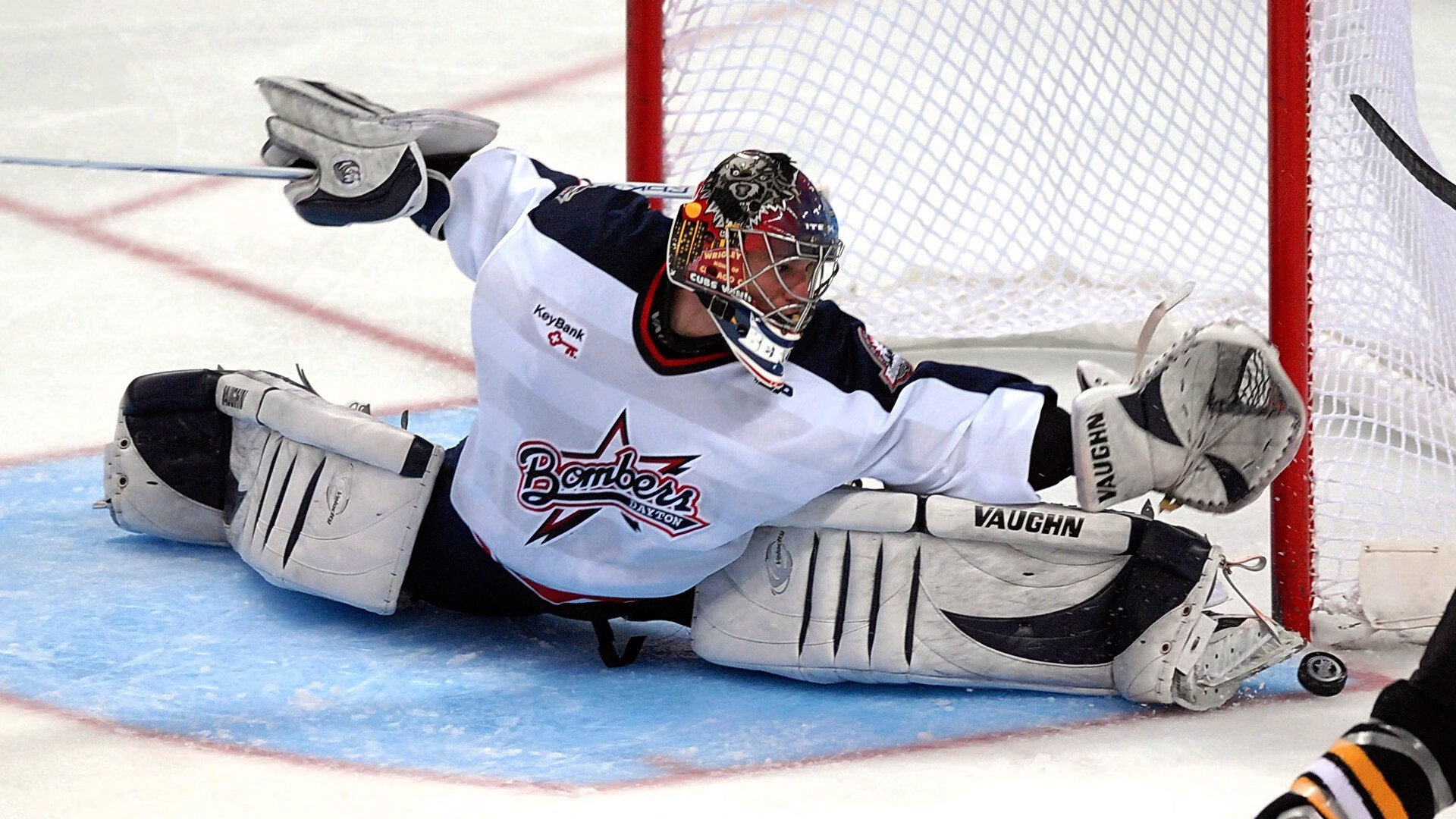 爱游戏体育（AYX）官方APP下载-丹·卡特：全黑队的战术大师，橄榄球历史的无冕王者，丹.卡特